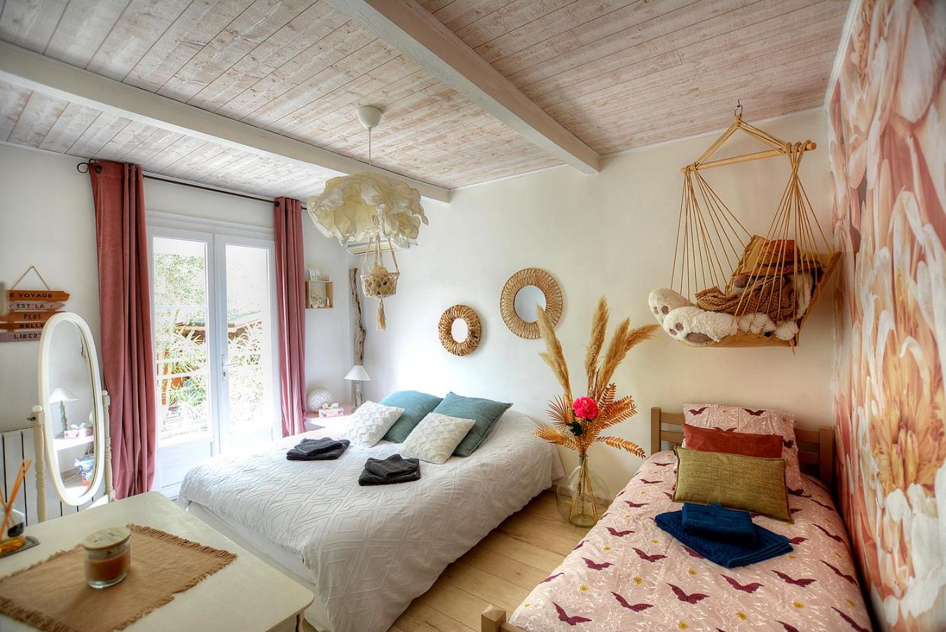 Villa Néoulaise 12 couchages avec piscine et spa en Provence (chambre)