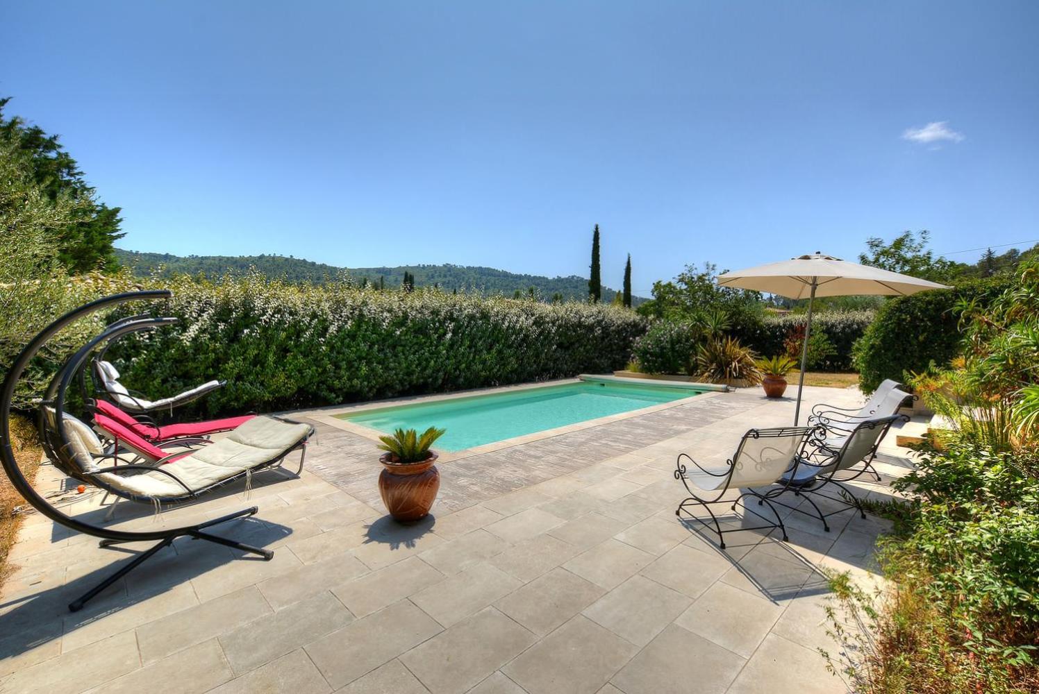 Villa Néoulaise 12 couchages avec piscine et spa en Provence (piscine)